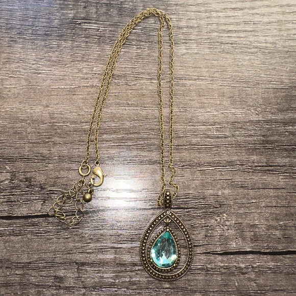 Avon Blissful Blues Drop Pendant Gift Set Vintage Style 2011 Art Deco Boho - Picture 3 of 11